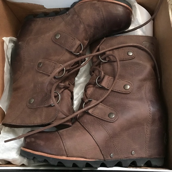 poshmark sorel wedge